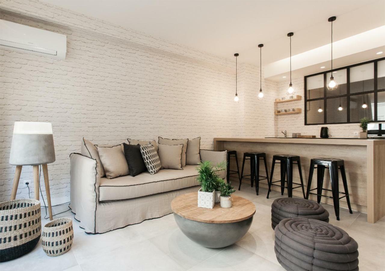 Designer Apartment - Stroll To The Acropolis Athens Exterior photo